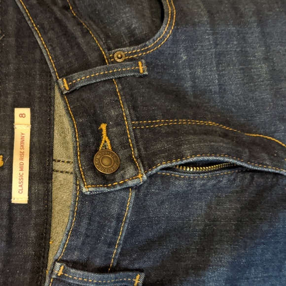 Levi's Raw Edge Denim - Picture 2 of 9